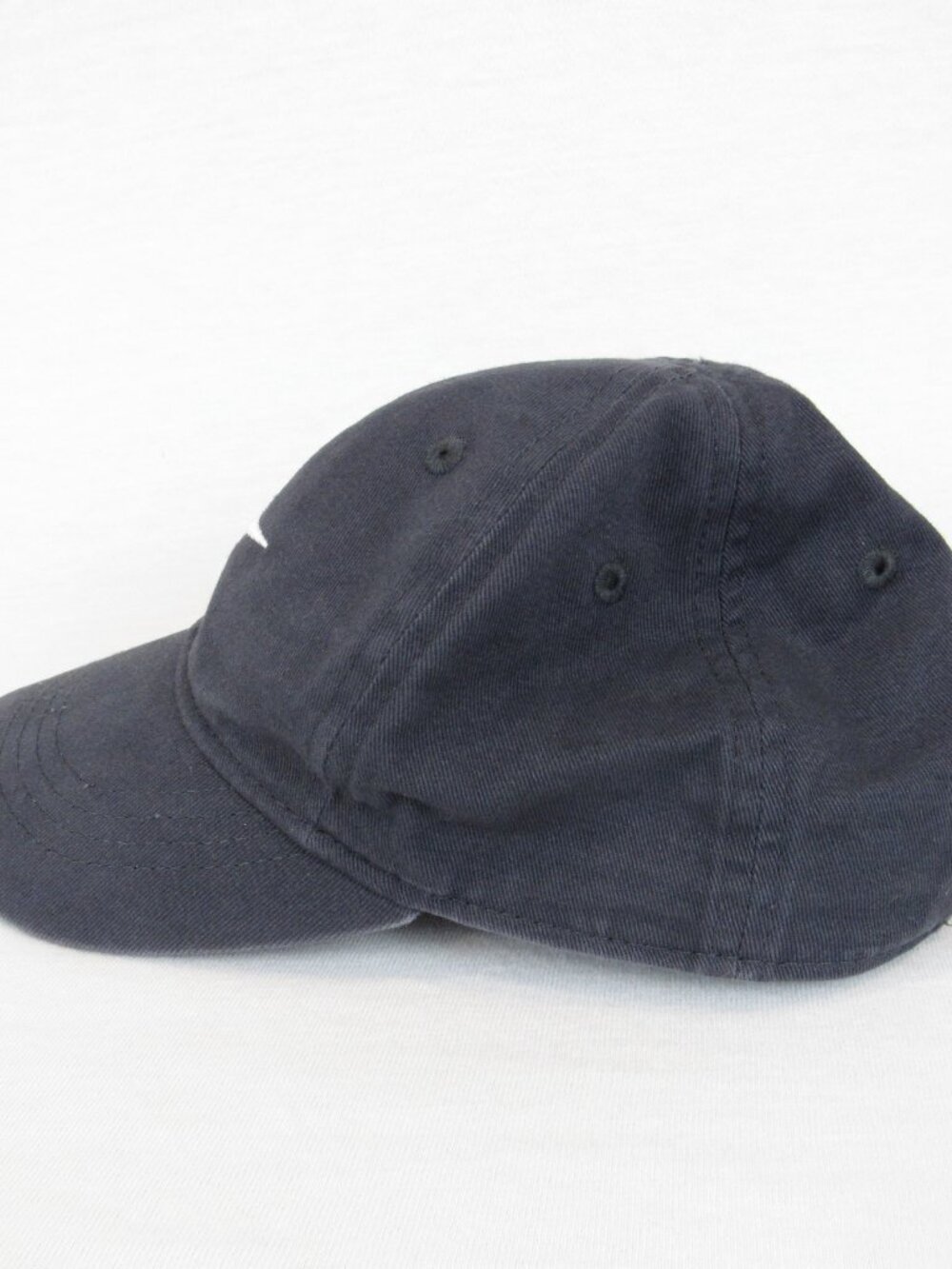 Nike Boys Toddler 2T-4T Cap Swoosh 100% Cotton Adjustable Baseball Gray Hat - Picture 2 of 10